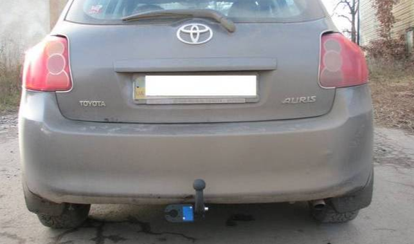 Фаркоп оцинкованный Toyota Auris хетчбек 2007-2013, 2013-2015 условно-съемное крепление шара - Фото